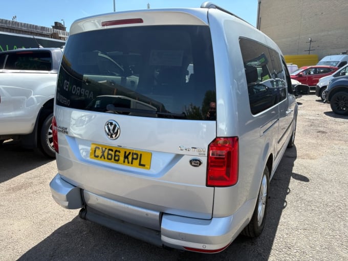 2025 Volkswagen Caddy Maxi Life
