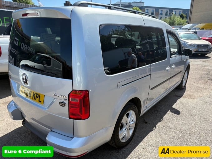 2025 Volkswagen Caddy Maxi Life