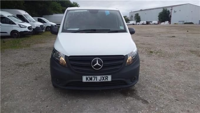 2025 Mercedes-benz Vito