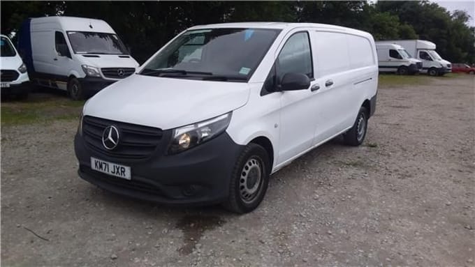 2025 Mercedes-benz Vito
