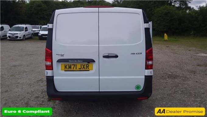 2025 Mercedes-benz Vito