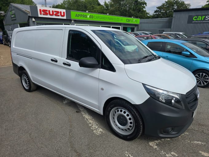 2025 Mercedes-benz Vito