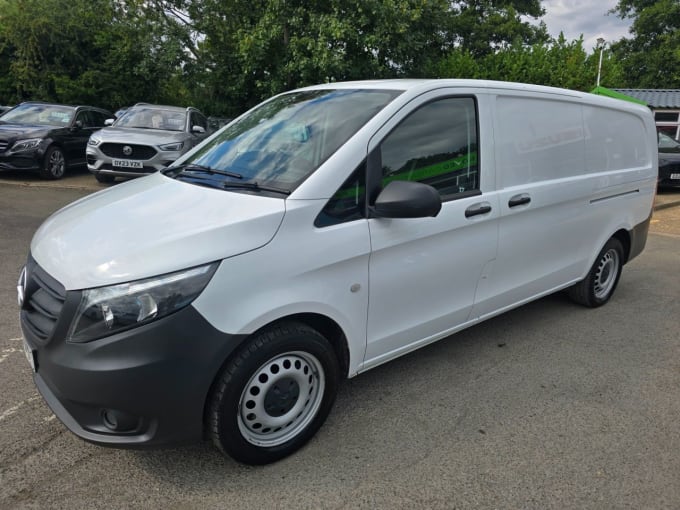 2025 Mercedes-benz Vito