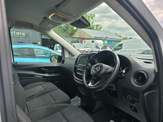 2025 Mercedes-benz Vito