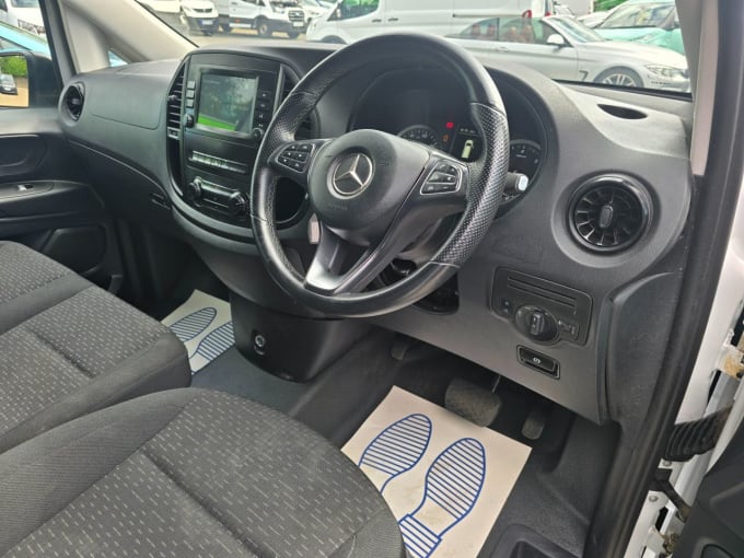 2025 Mercedes-benz Vito