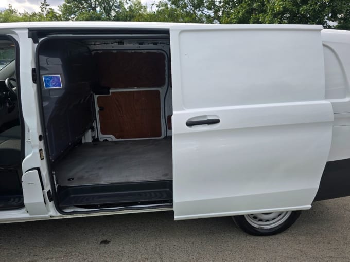 2025 Mercedes-benz Vito