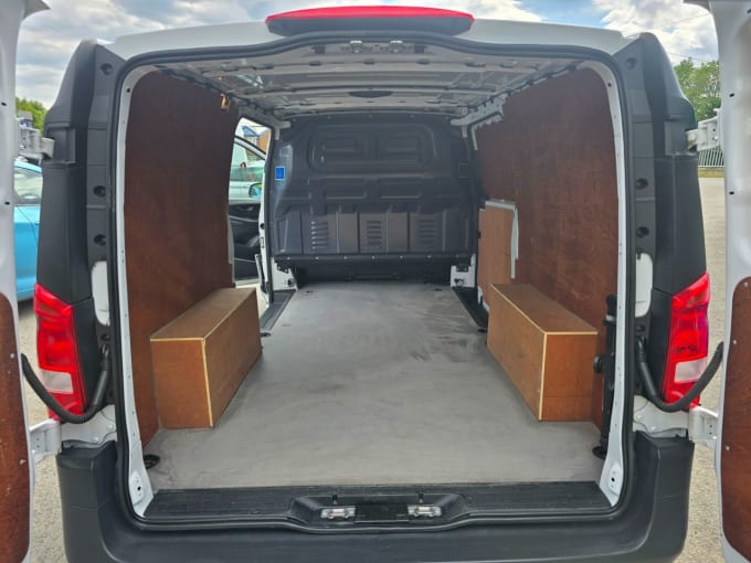2025 Mercedes-benz Vito