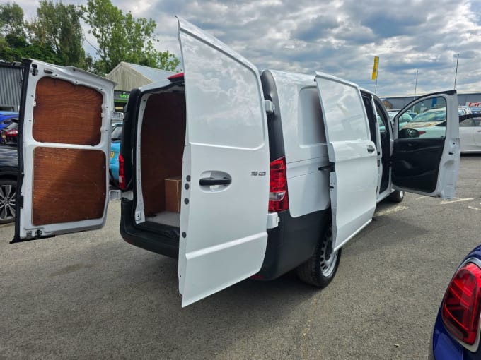 2025 Mercedes-benz Vito