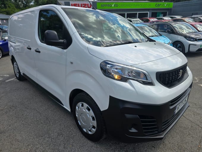 2025 Peugeot Expert