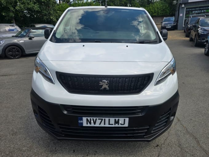 2025 Peugeot Expert