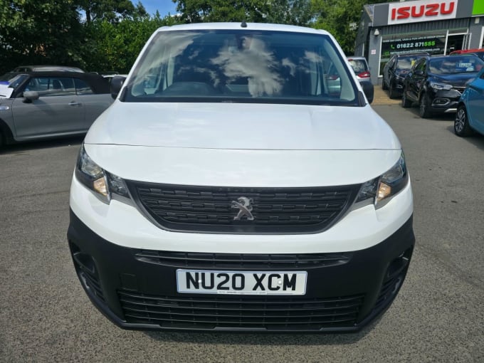 2025 Peugeot Partner