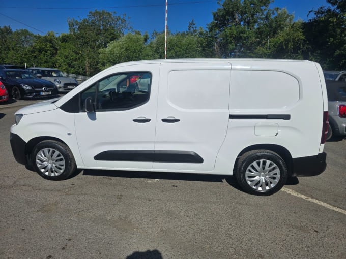 2025 Peugeot Partner