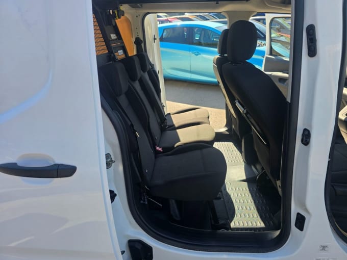 2025 Peugeot Partner