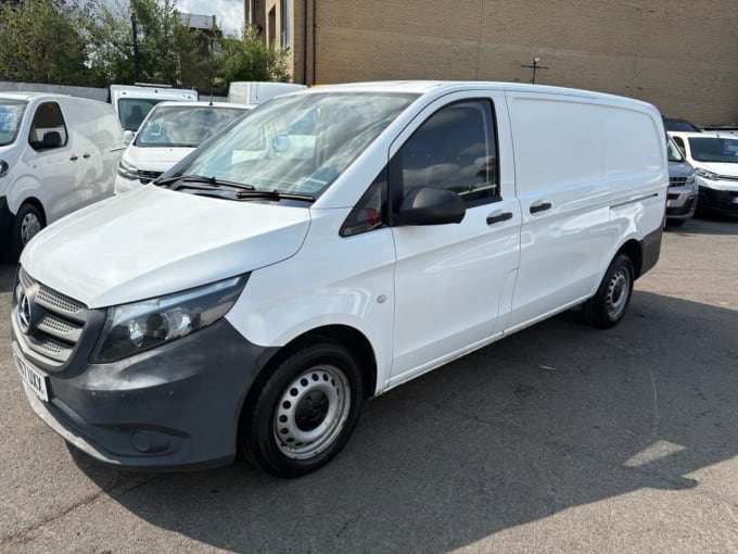 2025 Mercedes-benz Vito