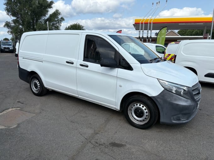 2025 Mercedes-benz Vito