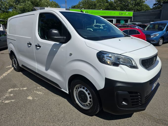 2025 Peugeot Expert