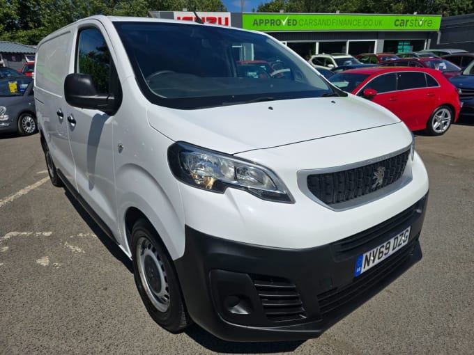 2025 Peugeot Expert