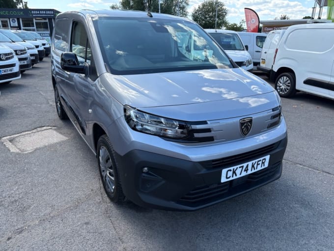 2025 Peugeot Partner