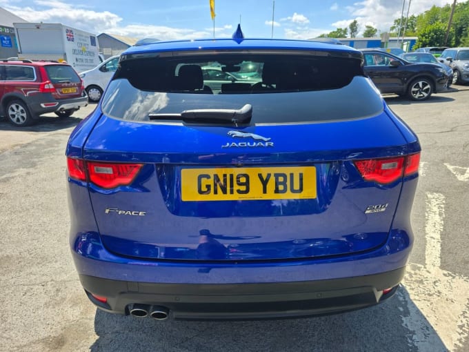 2025 Jaguar F-pace