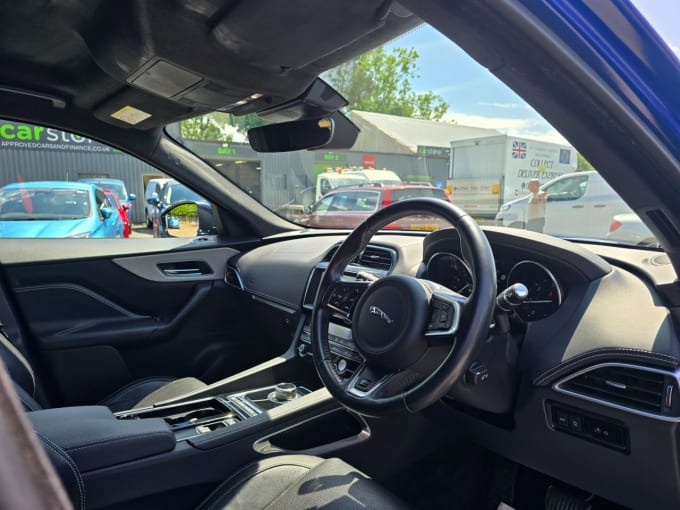 2025 Jaguar F-pace
