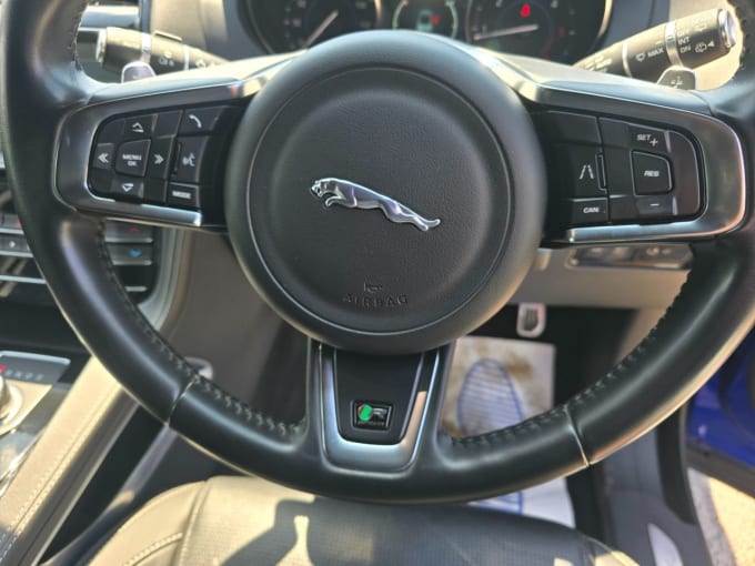 2025 Jaguar F-pace
