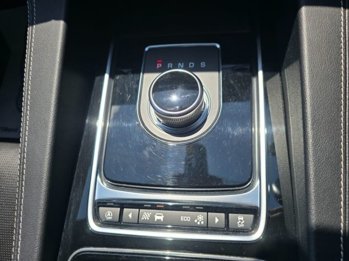 2025 Jaguar F-pace