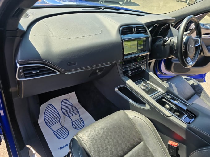 2025 Jaguar F-pace