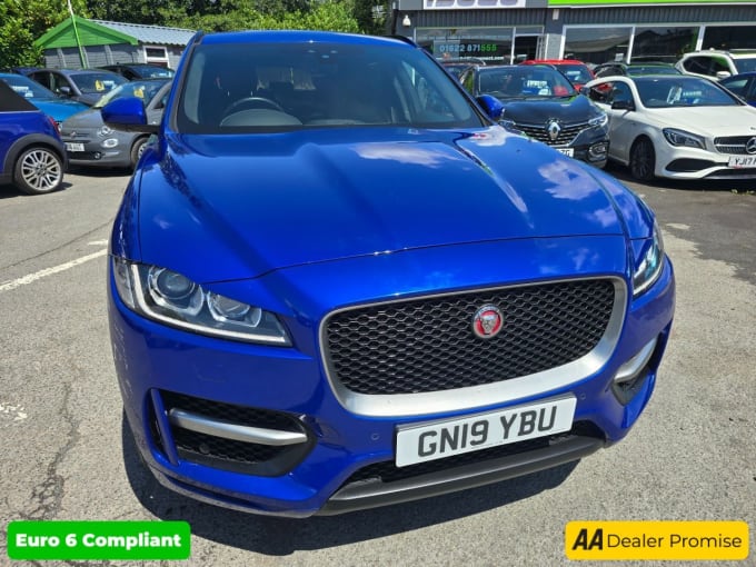 2025 Jaguar F-pace