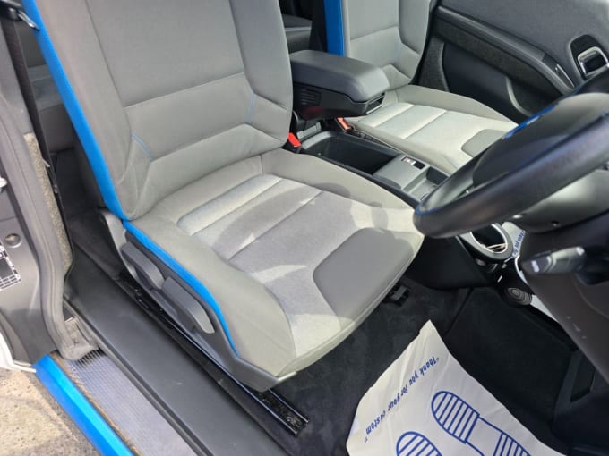 2025 BMW I3