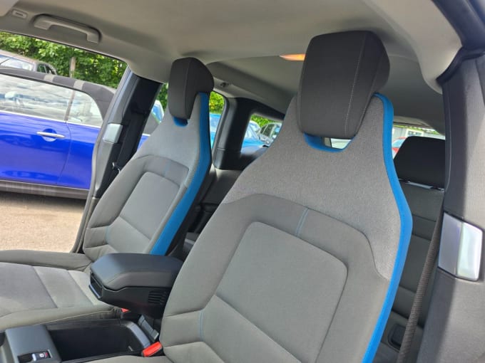 2025 BMW I3