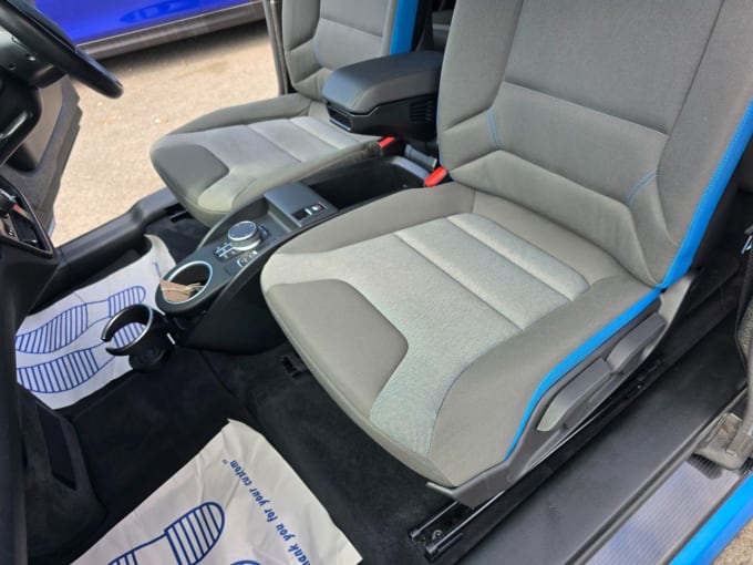2025 BMW I3