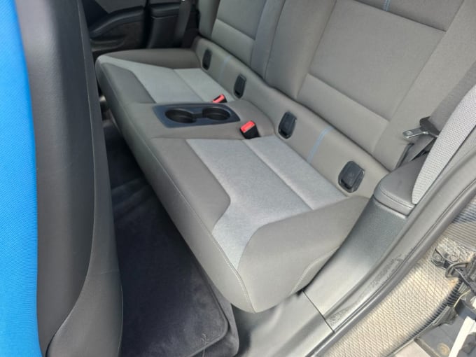 2025 BMW I3