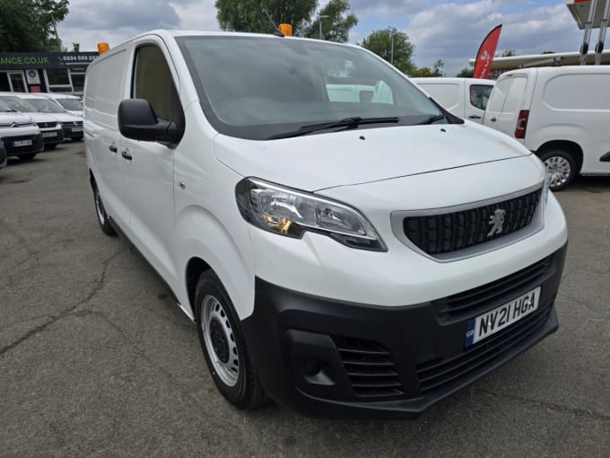 2025 Peugeot Expert