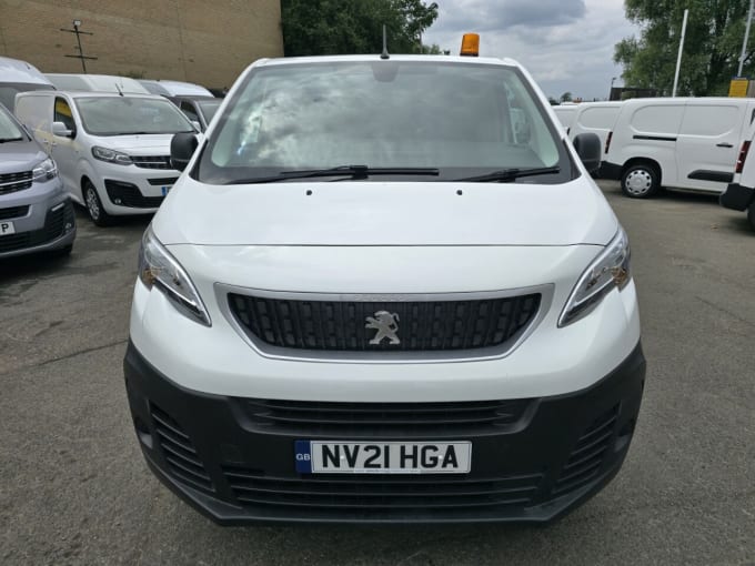 2025 Peugeot Expert
