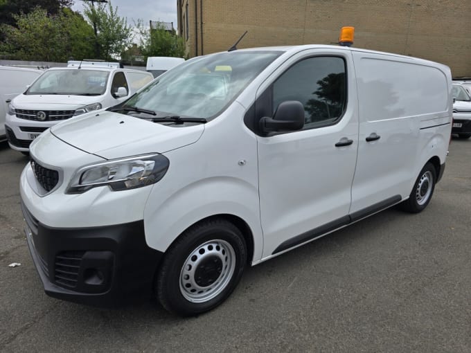 2025 Peugeot Expert