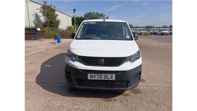 2025 Peugeot Partner