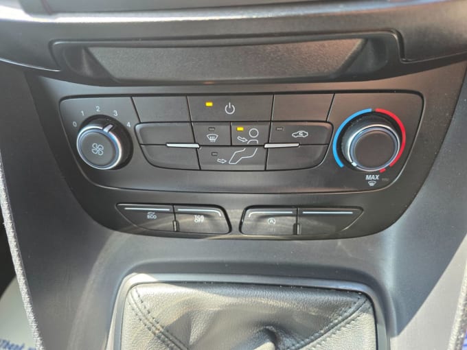 2025 Ford Transit Connect