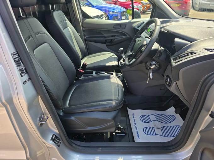 2025 Ford Transit Connect