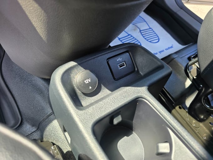 2025 Ford Transit Connect