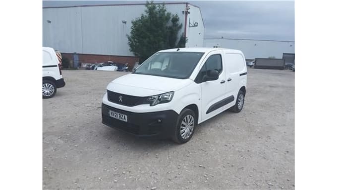 2025 Peugeot Partner