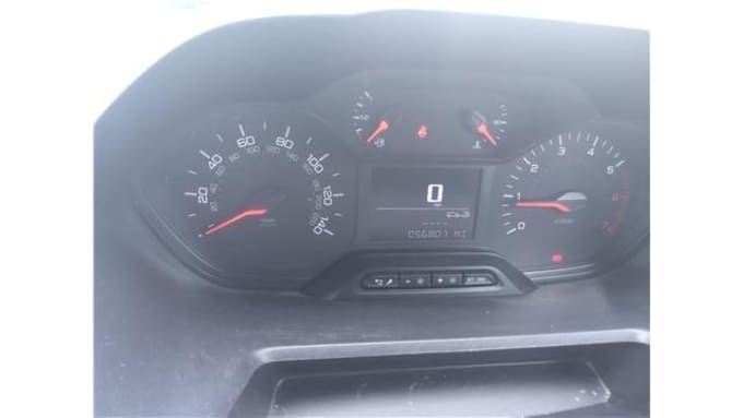 2025 Peugeot Partner