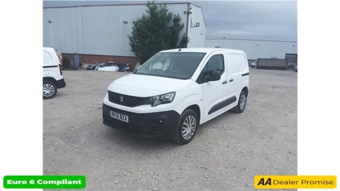 2025 Peugeot Partner