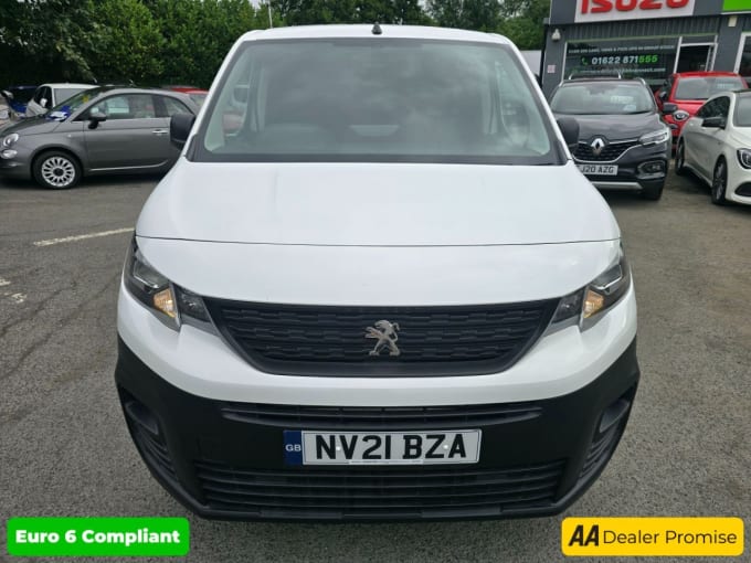 2025 Peugeot Partner