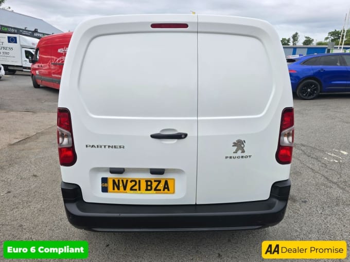 2025 Peugeot Partner
