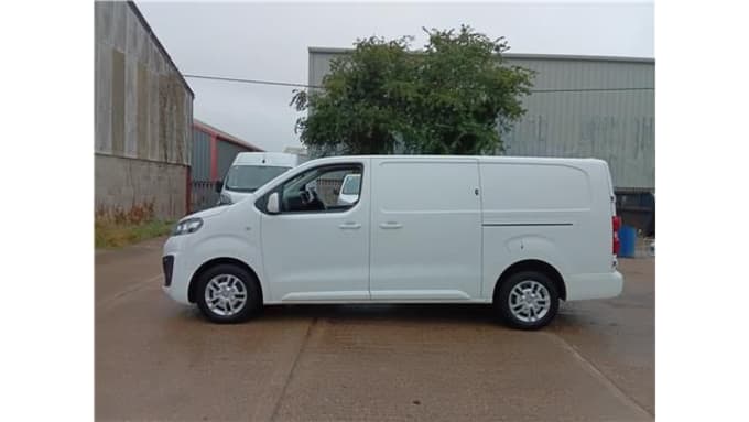 2025 Vauxhall Vivaro