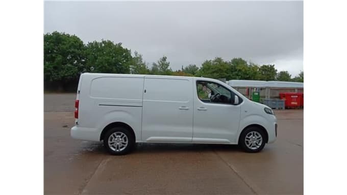 2025 Vauxhall Vivaro