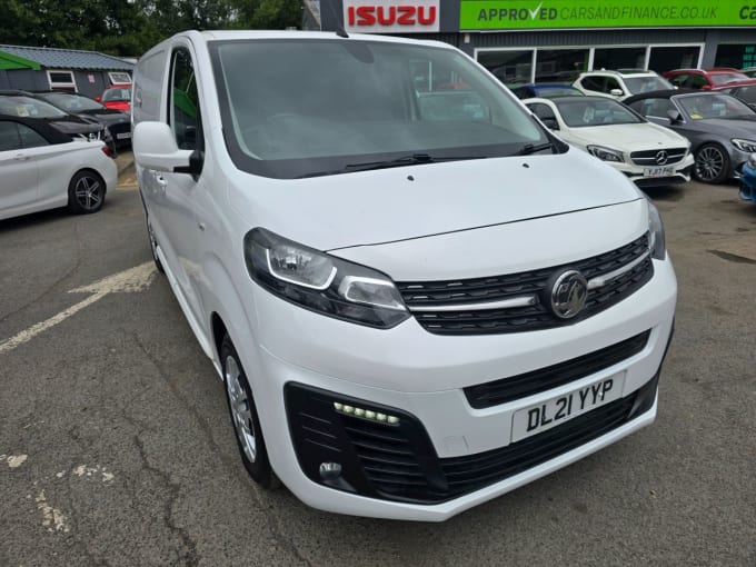 2025 Vauxhall Vivaro