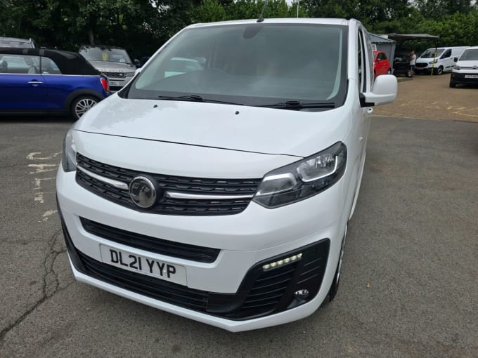 2025 Vauxhall Vivaro
