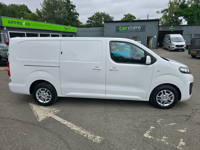 2025 Vauxhall Vivaro