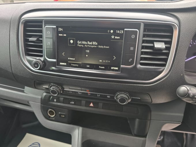 2025 Vauxhall Vivaro